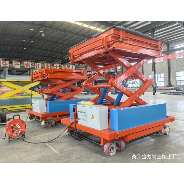 太原钢厂用升降机