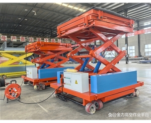 太原钢厂用升降机